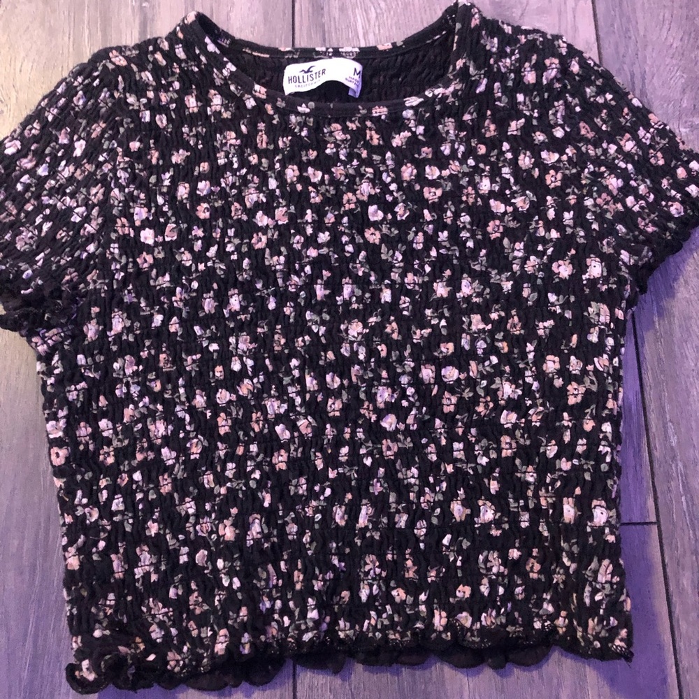Black with green and pink roses,t shirt a little cropped
